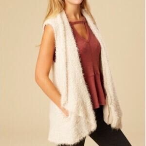 Altar'd State Women's Soft Textured Oatmeal Cream Long Vest Size Medium